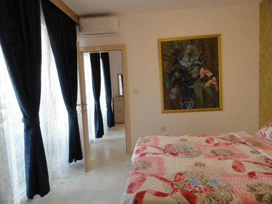 Lemons Apartment Budva