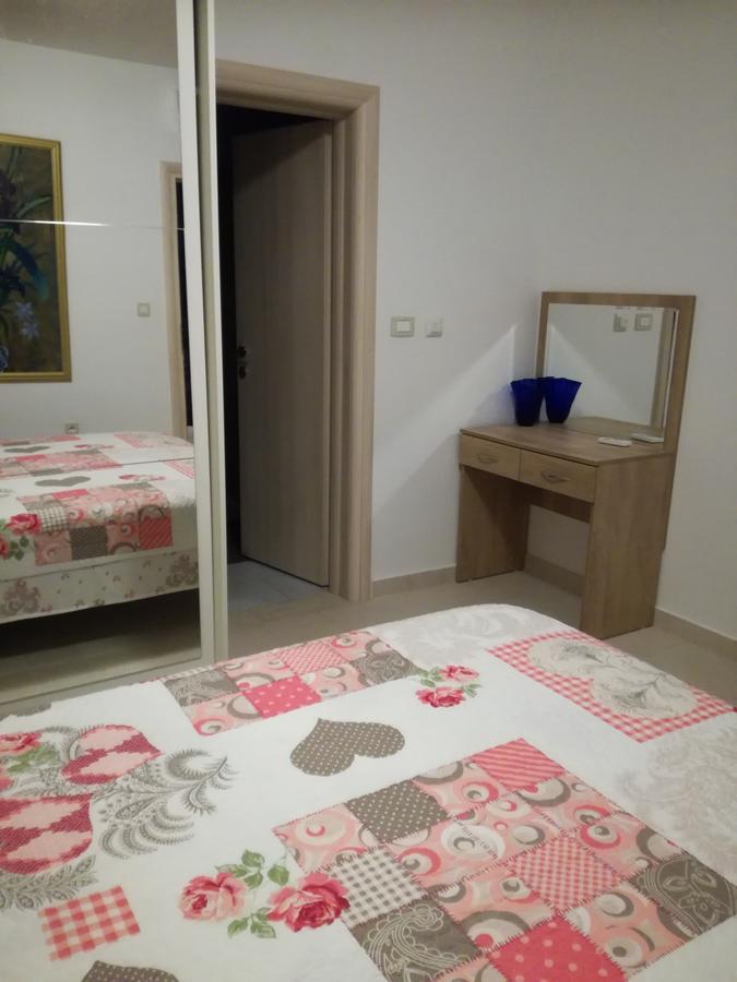 Apartment Lemons Budva